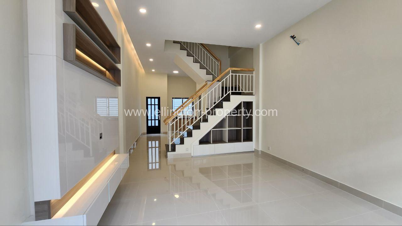 Villa For Rent In Borey Peng Huoth Boerng Snor - Ellington Property