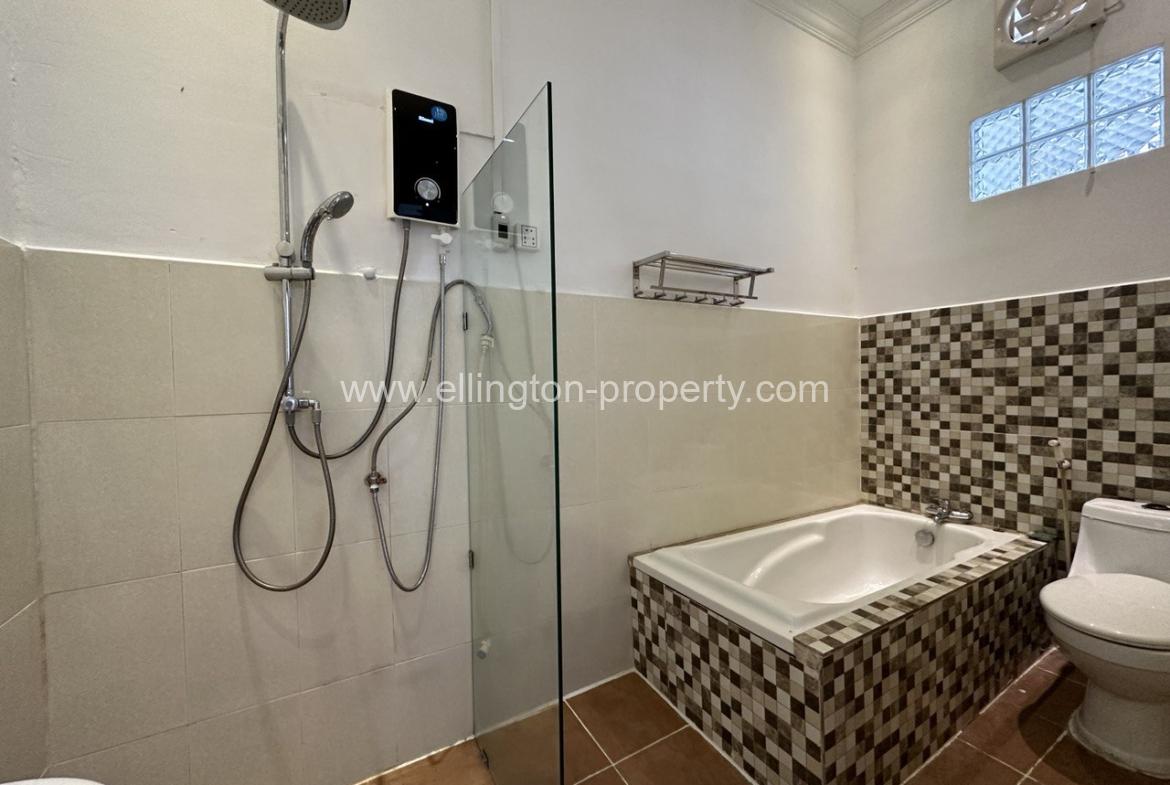 Apartment For Sale In Daun Penh Area - Ellington Property