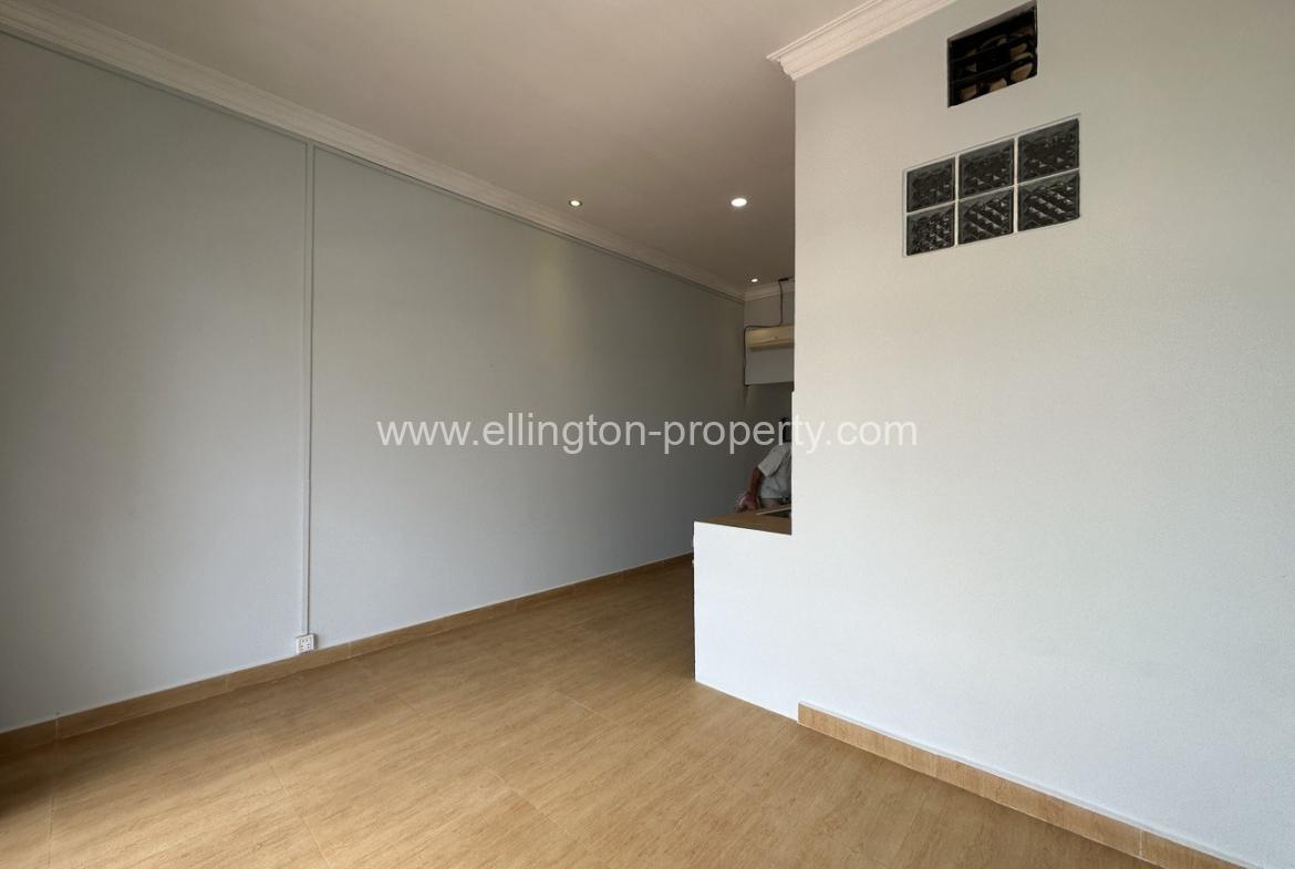 Apartment For Sale In Daun Penh Area - Ellington Property