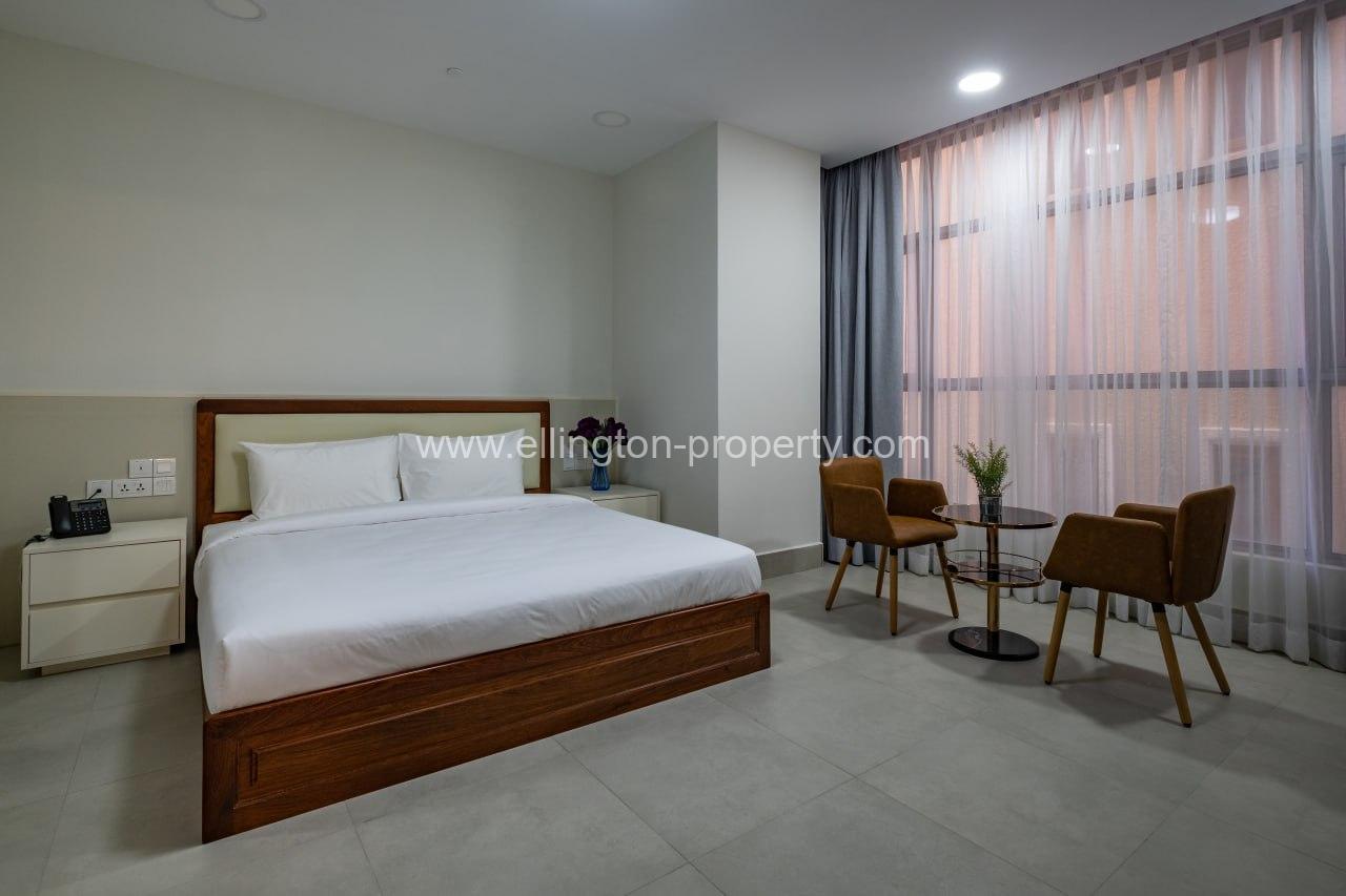 1 Bedroom Service Apartment For Rent In Bkk1 Area - Ellington Property