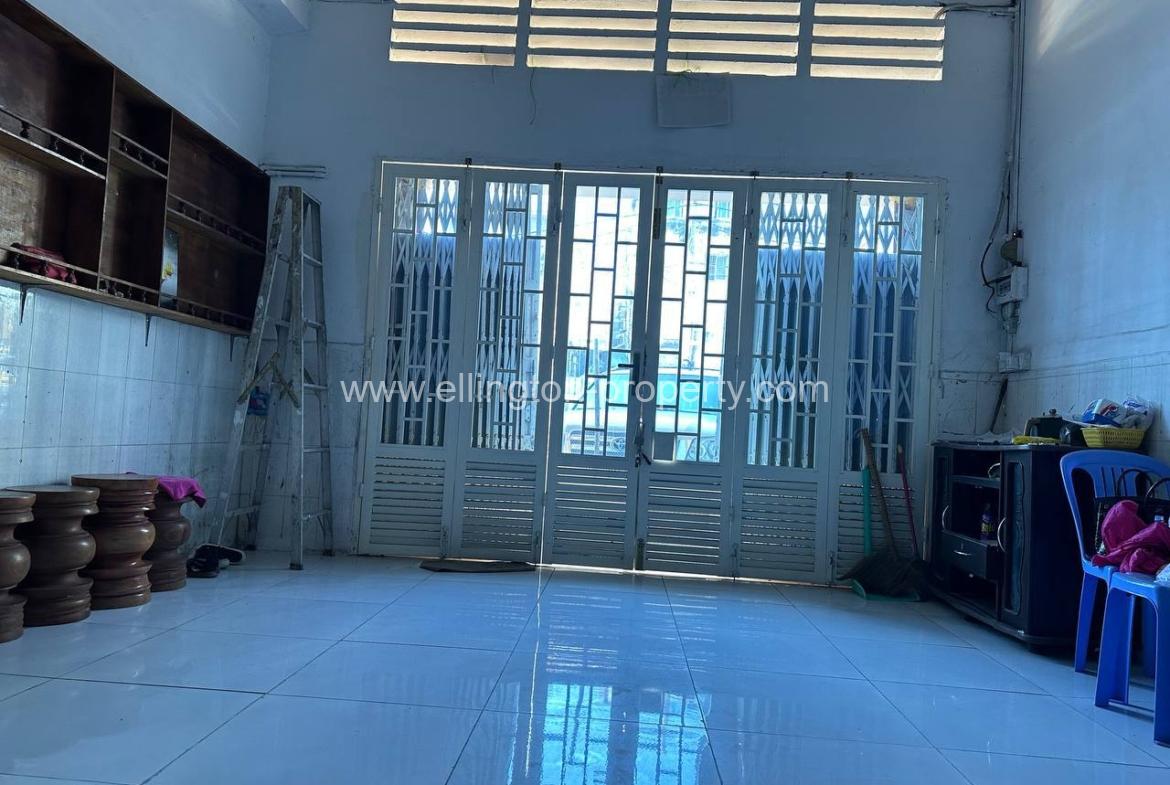 House For Sale In Daun Penh - Ellington Property