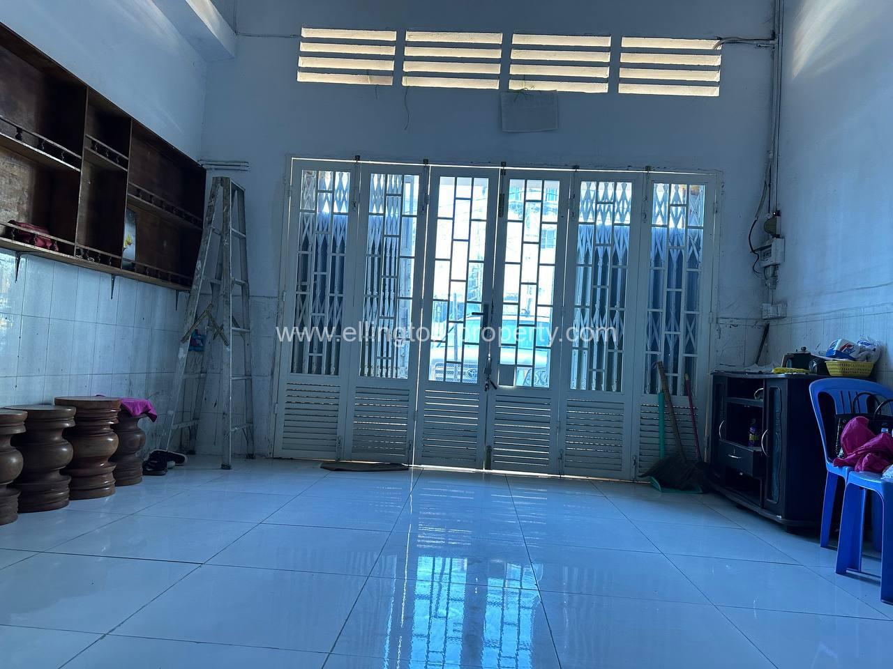 House For Sale In Daun Penh - Ellington Property