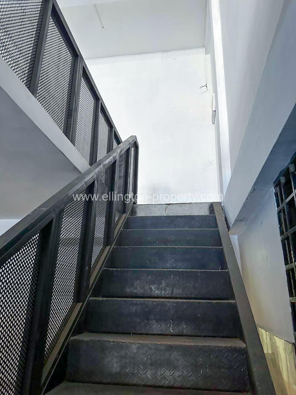 House For Sale In Daun Penh - Ellington Property