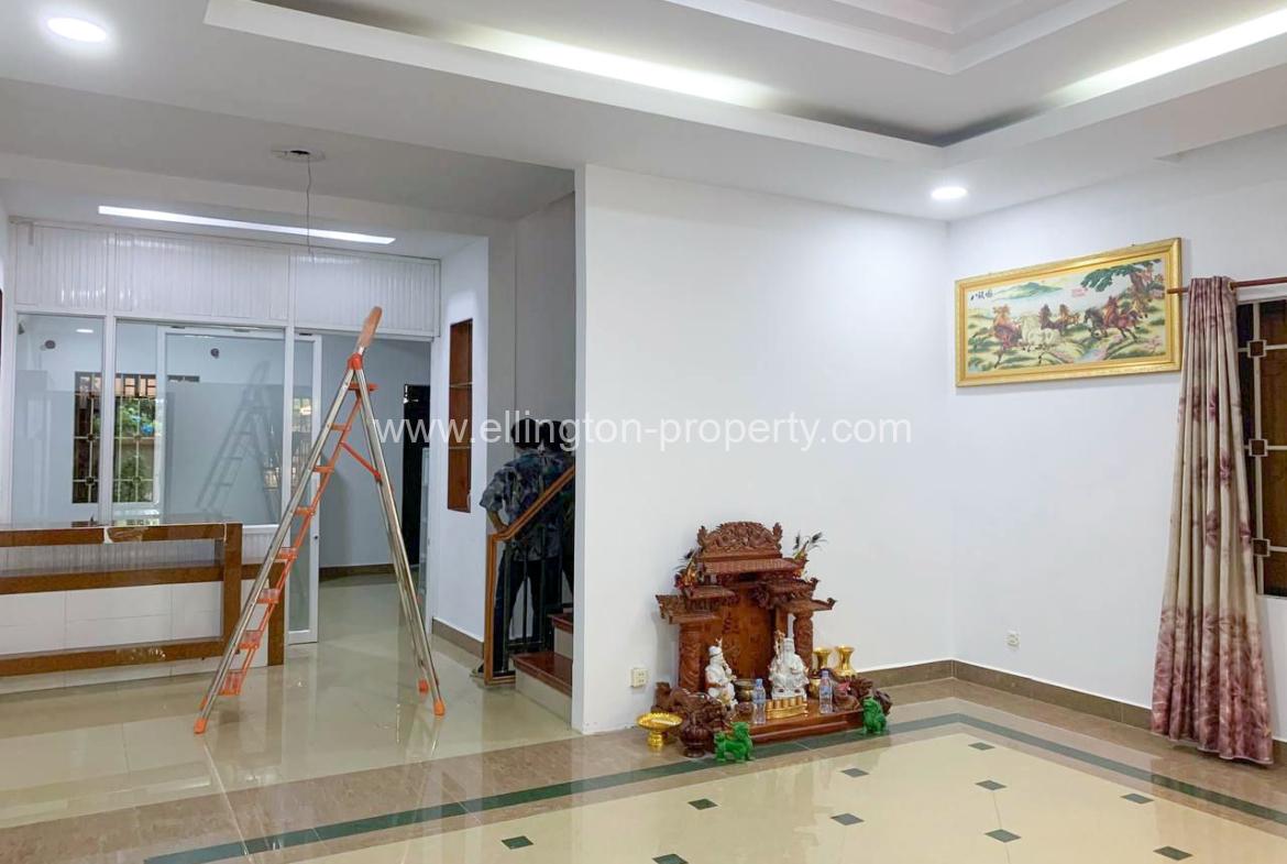 Twin Villa For Rent In Borey Peng Houth Mean Chey - Ellington Property