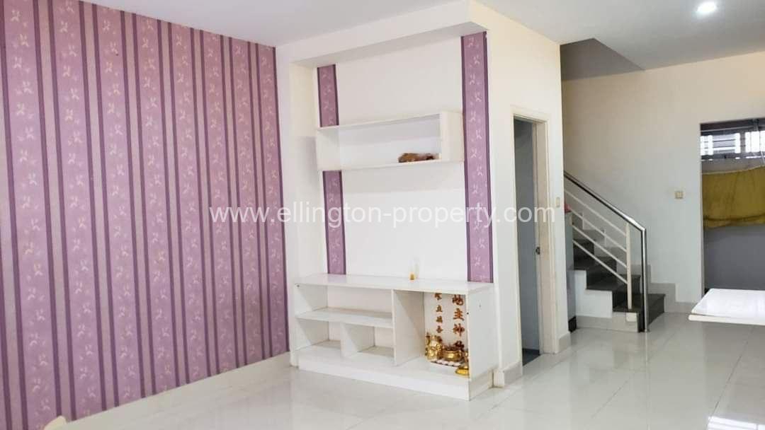 Villa For Sale In Borey Penghuoth Boeung Snor - Ellington Property