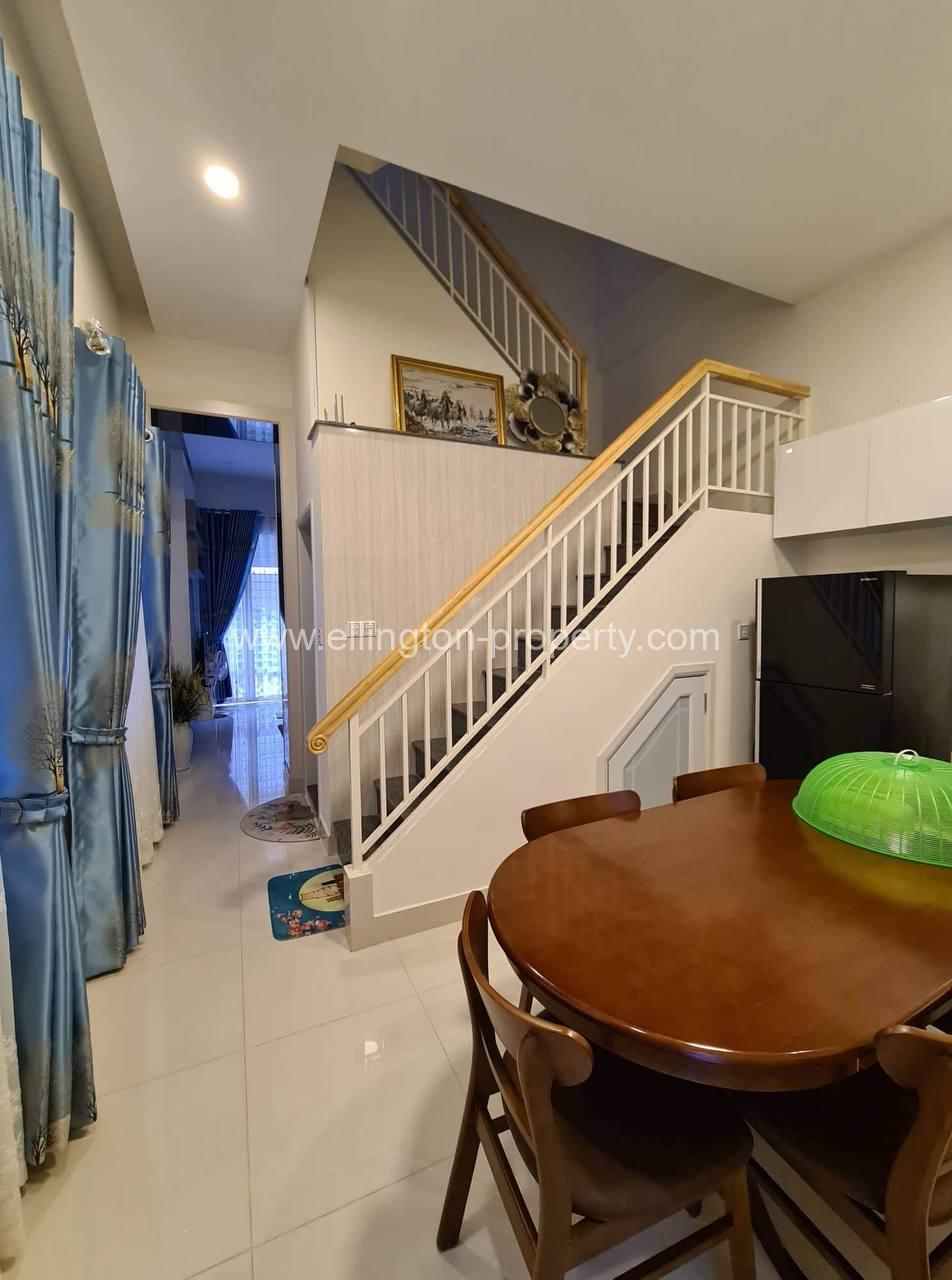 Flat House For Rent In Borey Peng Houth - Ellington Property