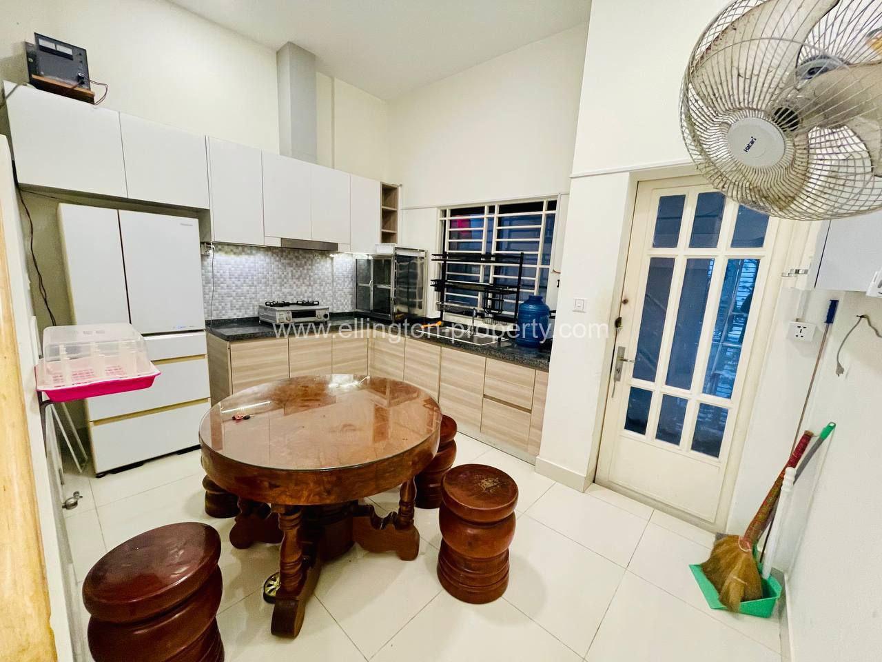 Flat House For Rent In Borey Peng Houth - Ellington Property