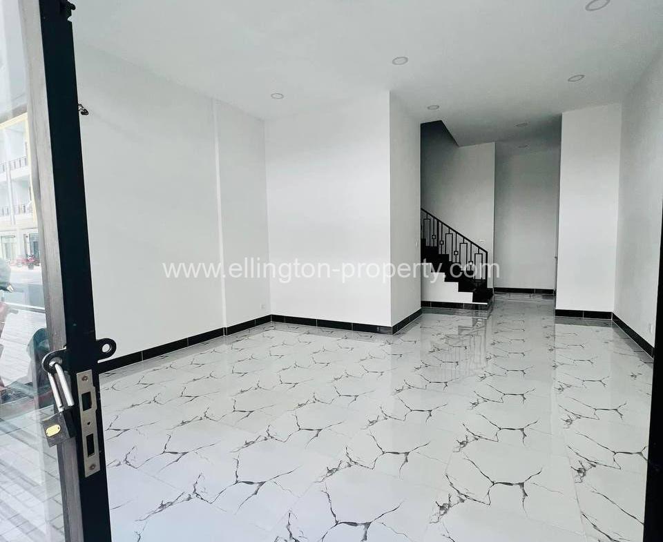 Villa For Rent In Sen Sok Area - Ellington Property