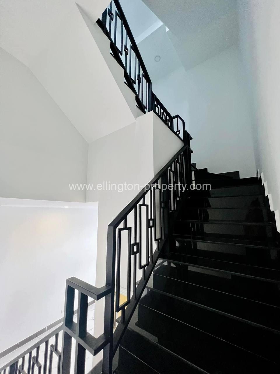 Villa For Rent In Sen Sok Area - Ellington Property