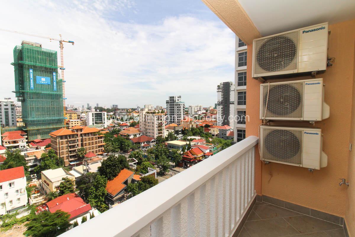 2 Bedrooms Service Apartment For Rent In Bkk1 Area - Ellington Property