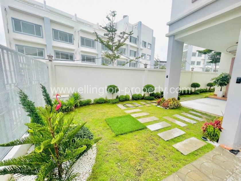 Villa For Rent In Borey Orkide Chroy Congva - Ellington Property