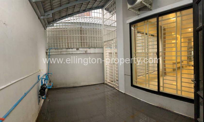 Villa For Rent In Borey Peng Hout The Star Diamond (street 60m) - Ellington Property