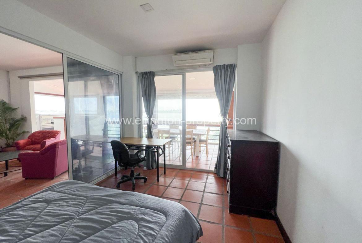 2 Bedroom For Rent In Chroy Changvar - Ellington Property