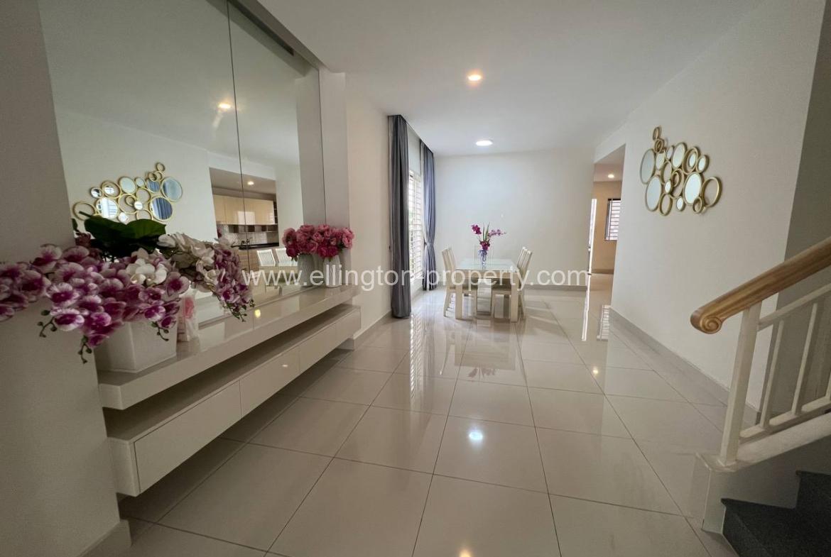 Villa For Rent In Borey Peng Huoth The Star Diamond - Ellington Property