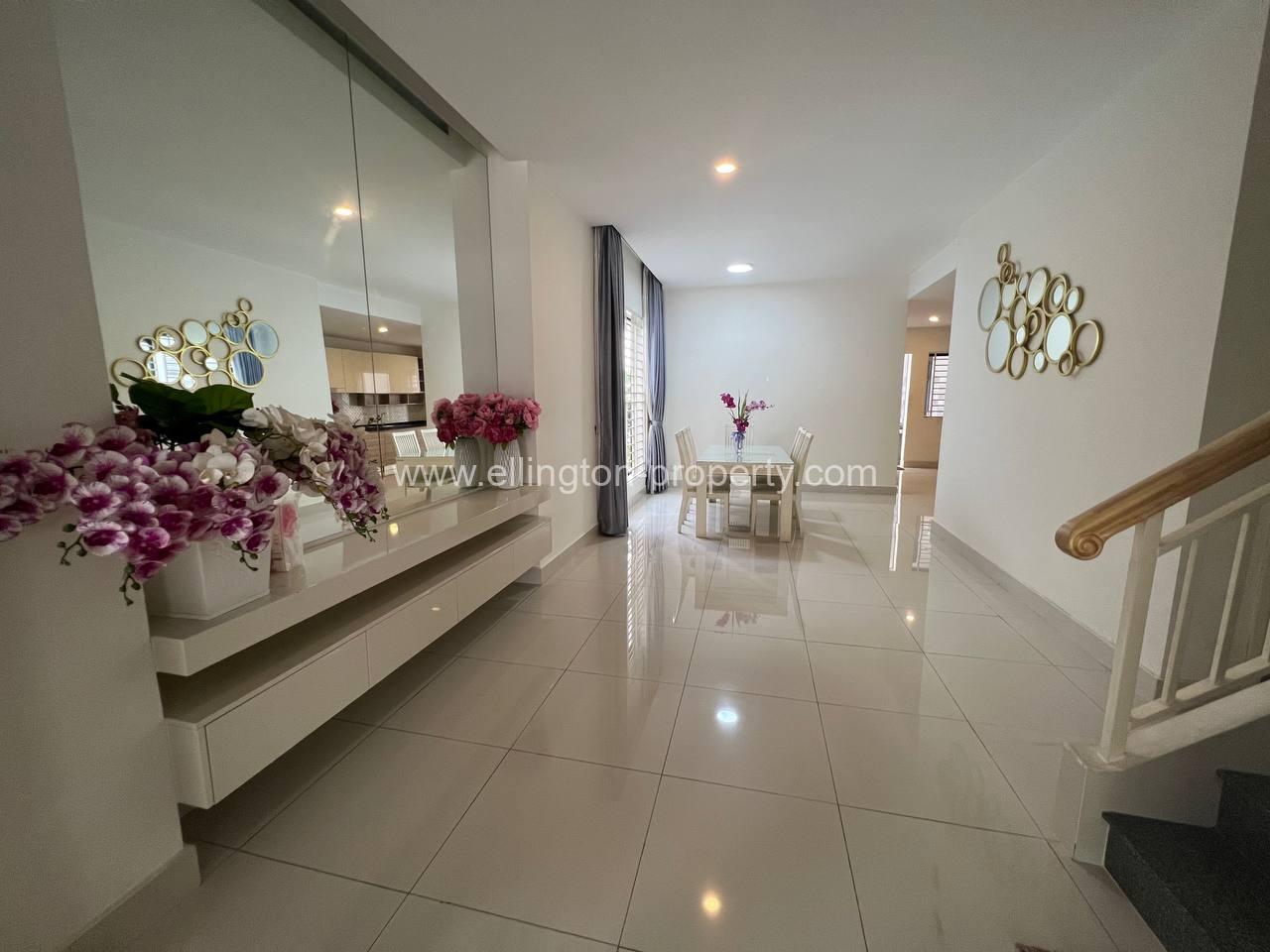 Villa For Rent In Borey Peng Huoth The Star Diamond - Ellington Property