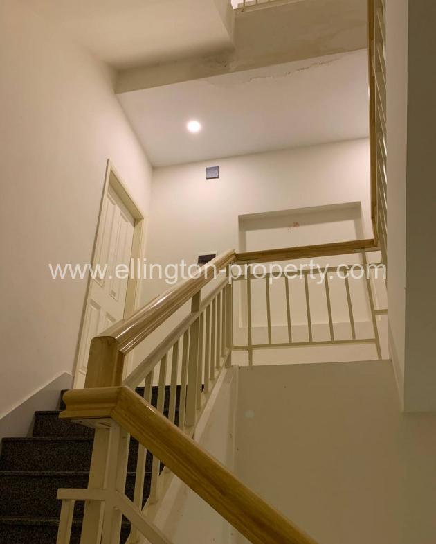 Villa For Rent In Borey Peng Hout The Star Diamond (street 60m) - Ellington Property