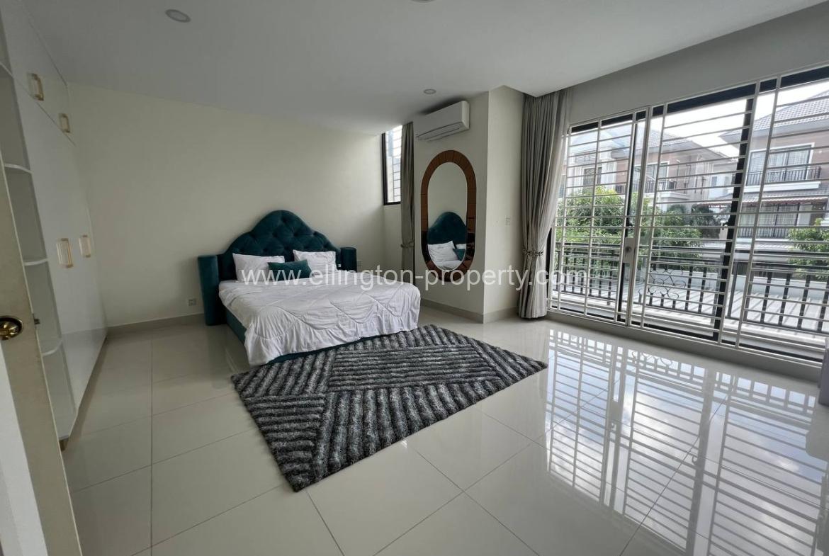 Villa For Rent In Borey Peng Huoth The Star Diamond - Ellington Property