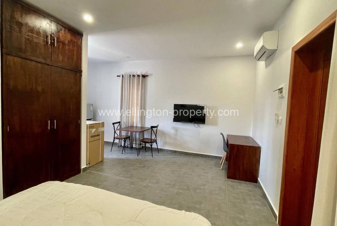 Studio Room For Rent In Bkk3 - Ellington Property