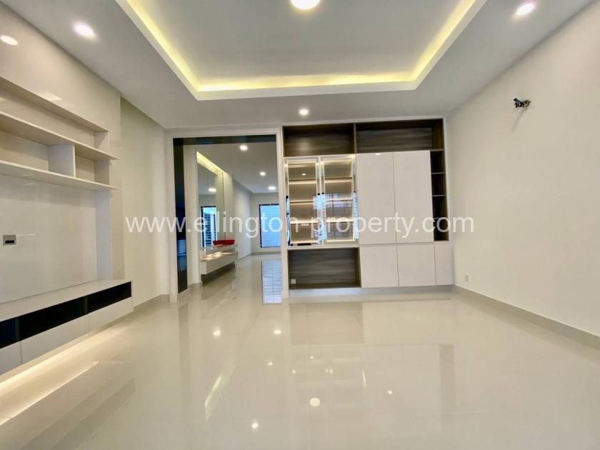 Villa For Rent In Borey Peng Huoth The Star Mera Garden - Ellington Property