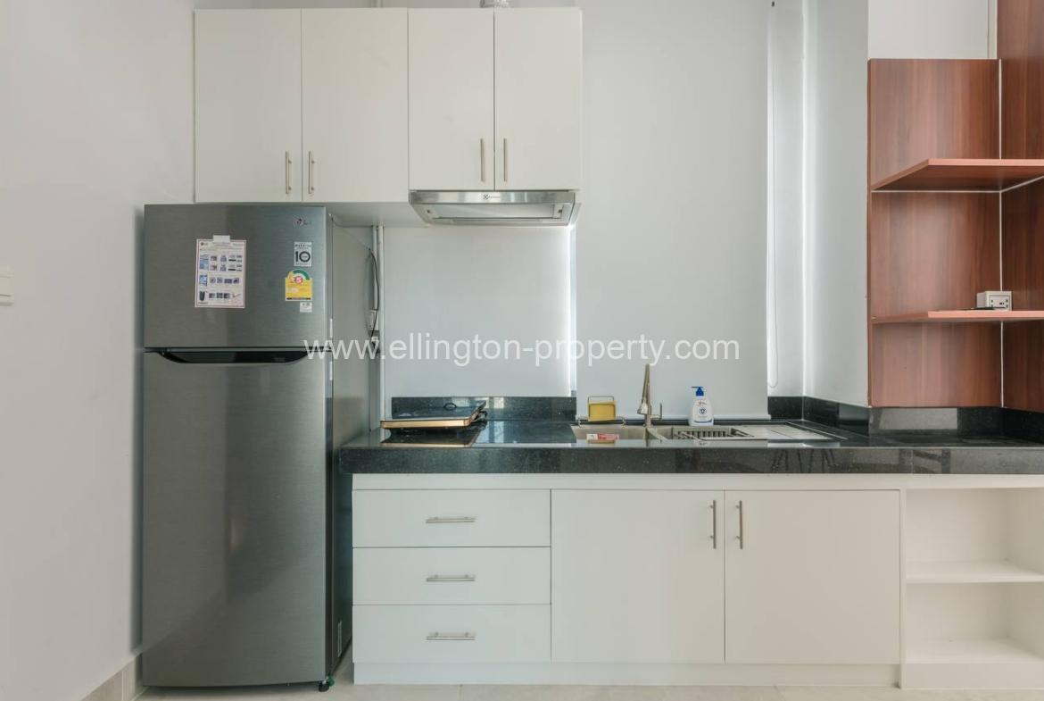 Studio Room Service Apartment For Rent In Daun Penh - Ellington Property