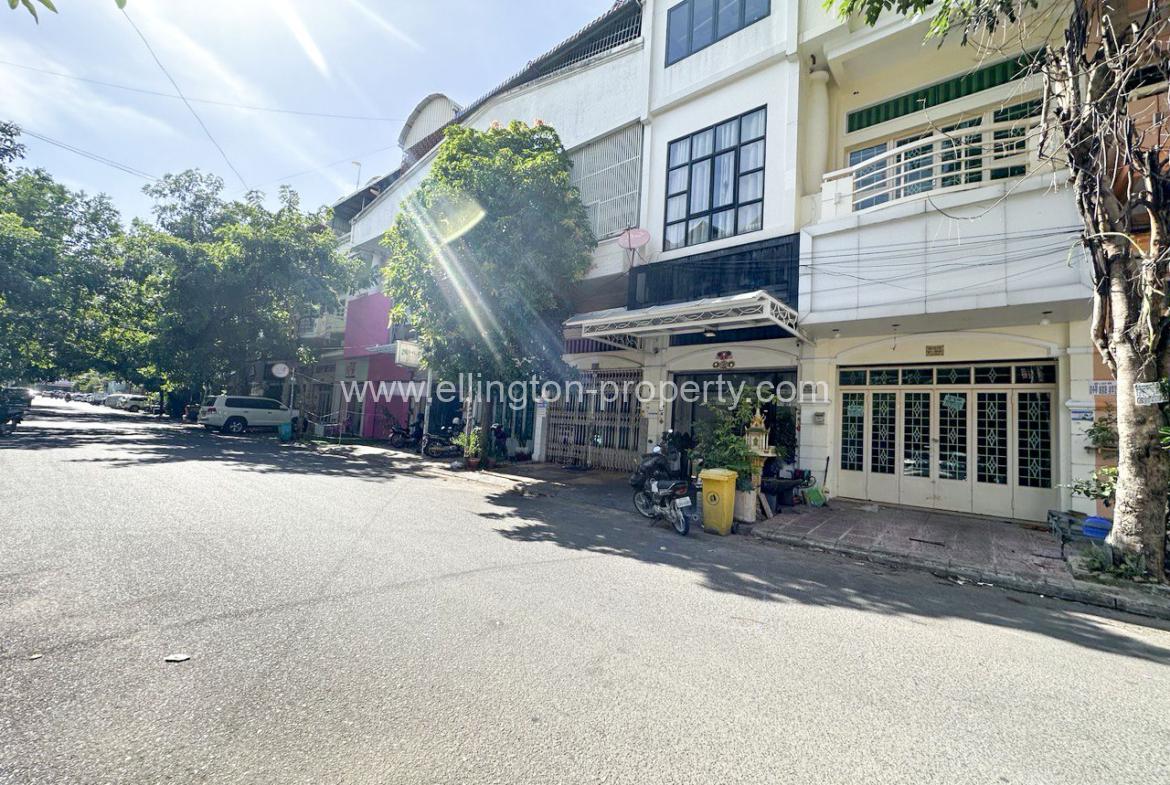 Shophouse For Rent In Chamkar Morn - Ellington Property