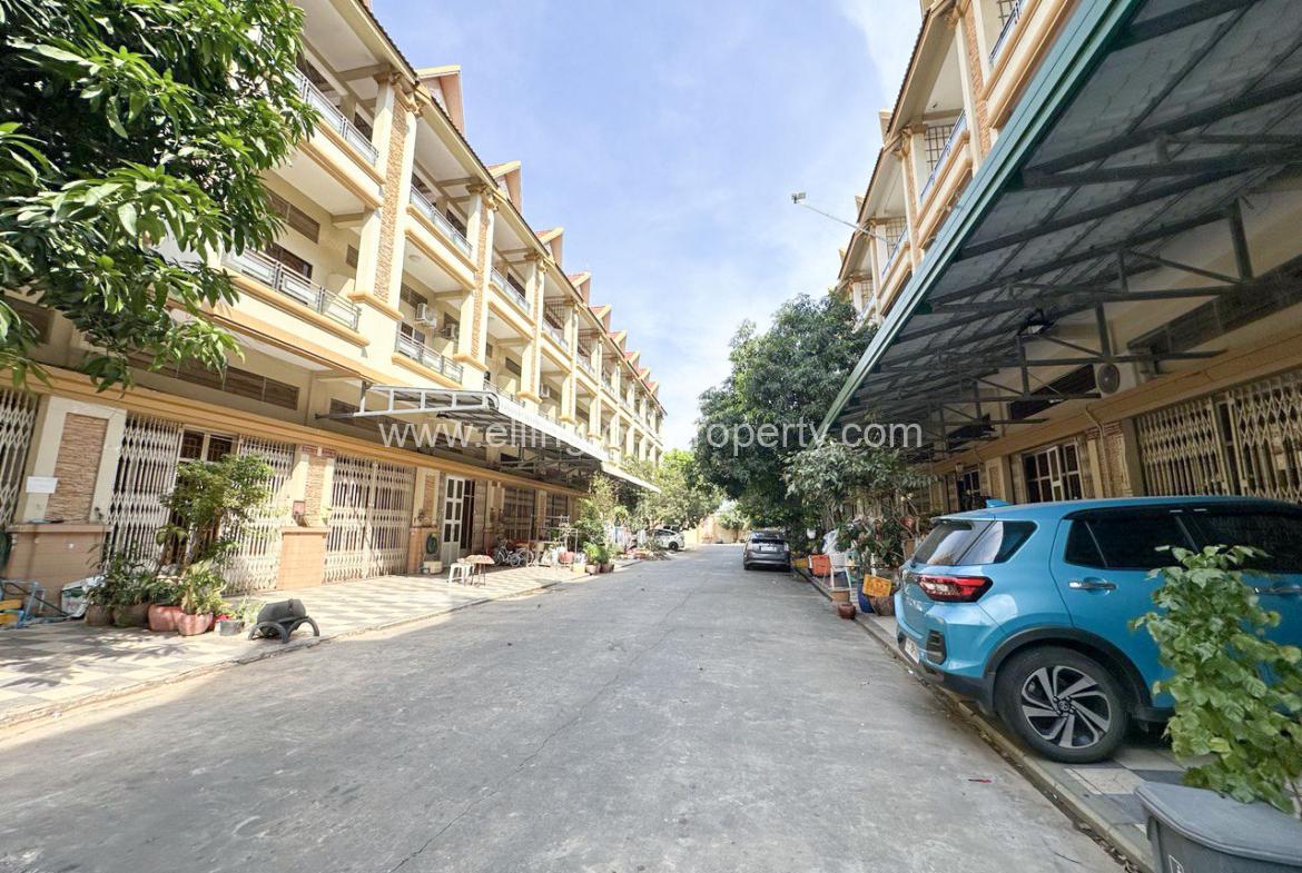 Flat House For Rent In Borey Peng Houth Mean Chey - Ellington Property