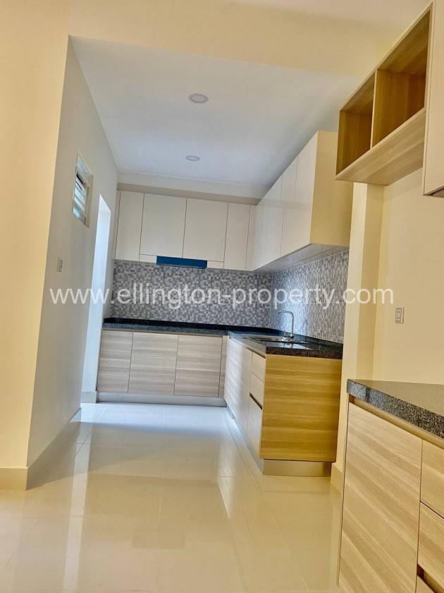 Villa For Rent In Borey Peng Huoth The Star Mera Garden - Ellington Property