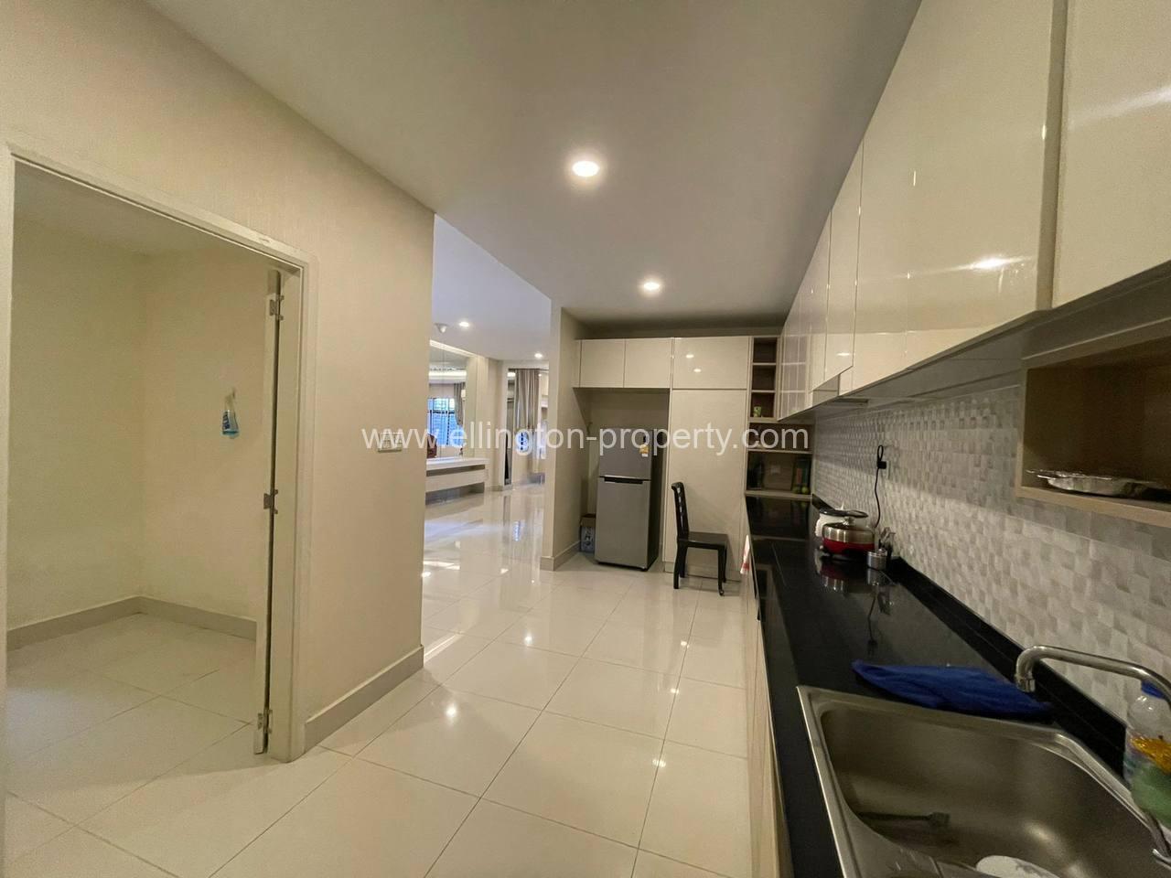 Villa For Rent In Borey Peng Hout The Star Diamond (street 60m) - Ellington Property