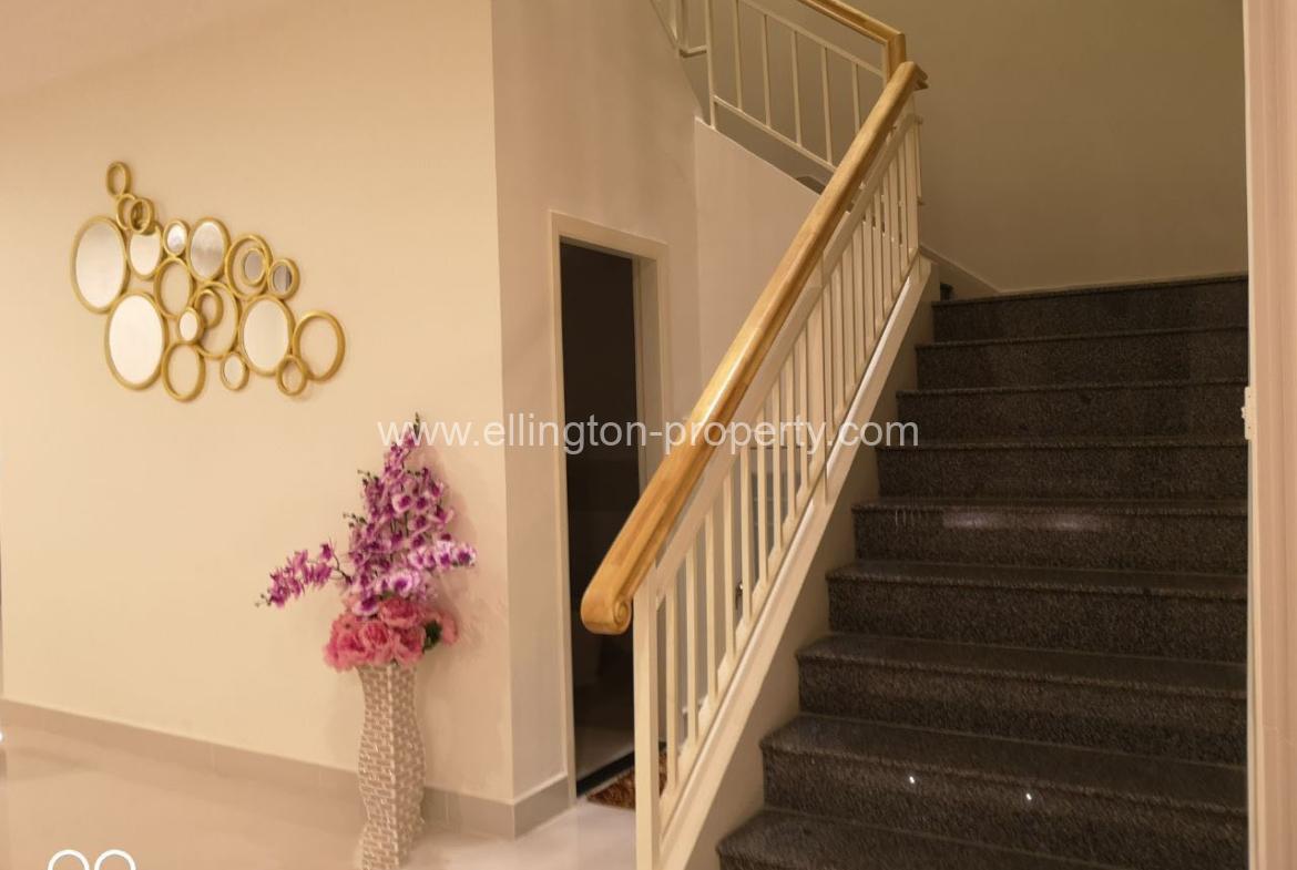 Villa For Rent In Borey Peng Huoth The Star Diamond - Ellington Property