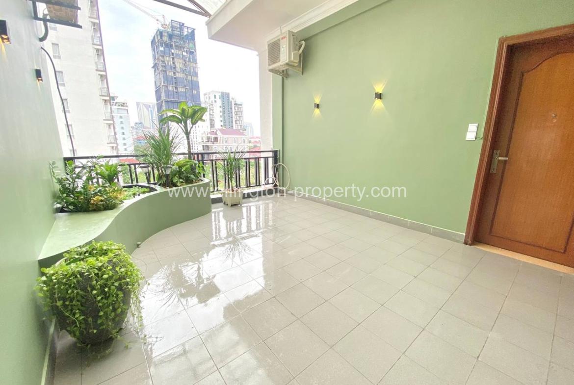 Penthouse Serviced Apartment For Rent In Bkk1 - Ellington Property