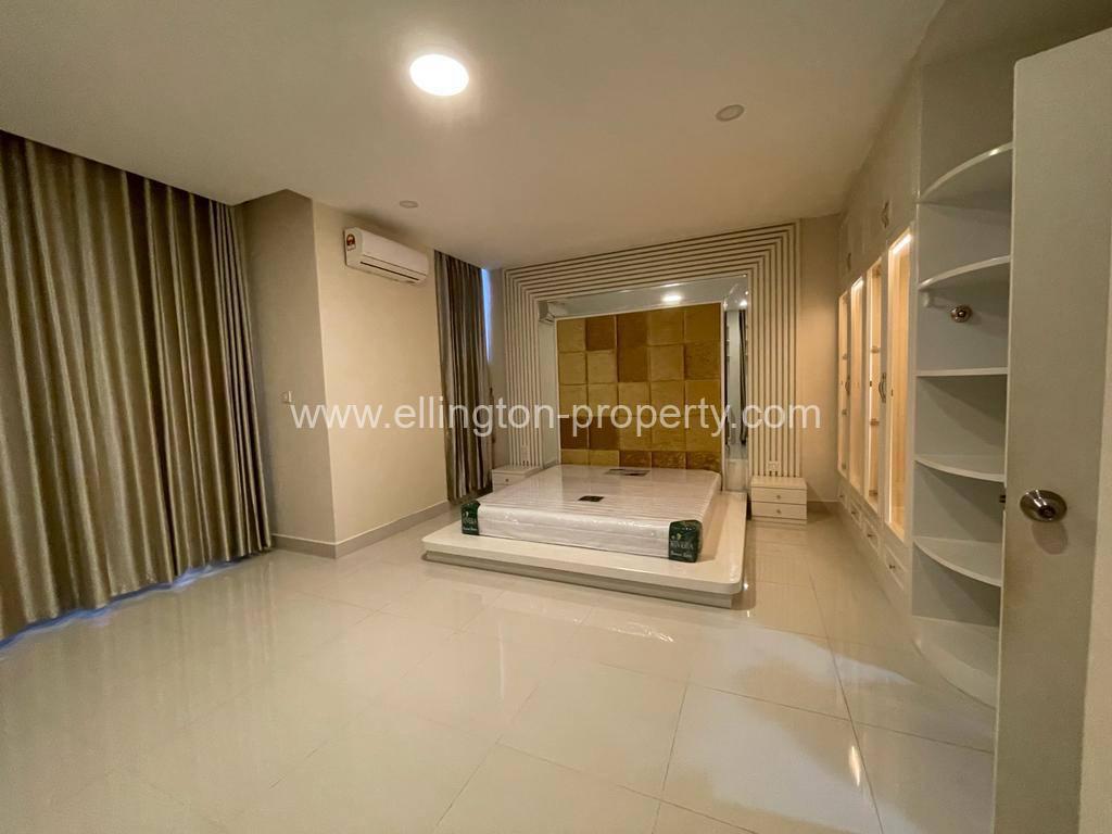 Villa For Rent In Borey Peng Hout The Star Diamond (street 60m) - Ellington Property