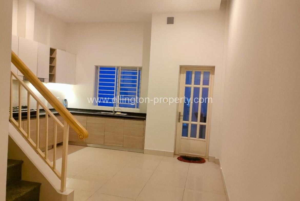 Flat House For Rent In Borey Peng Huoth Boeung Snor - Ellington Property