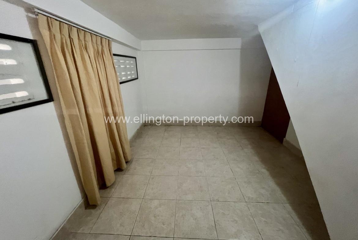 House For Rent In Ttp Area - Ellington Property