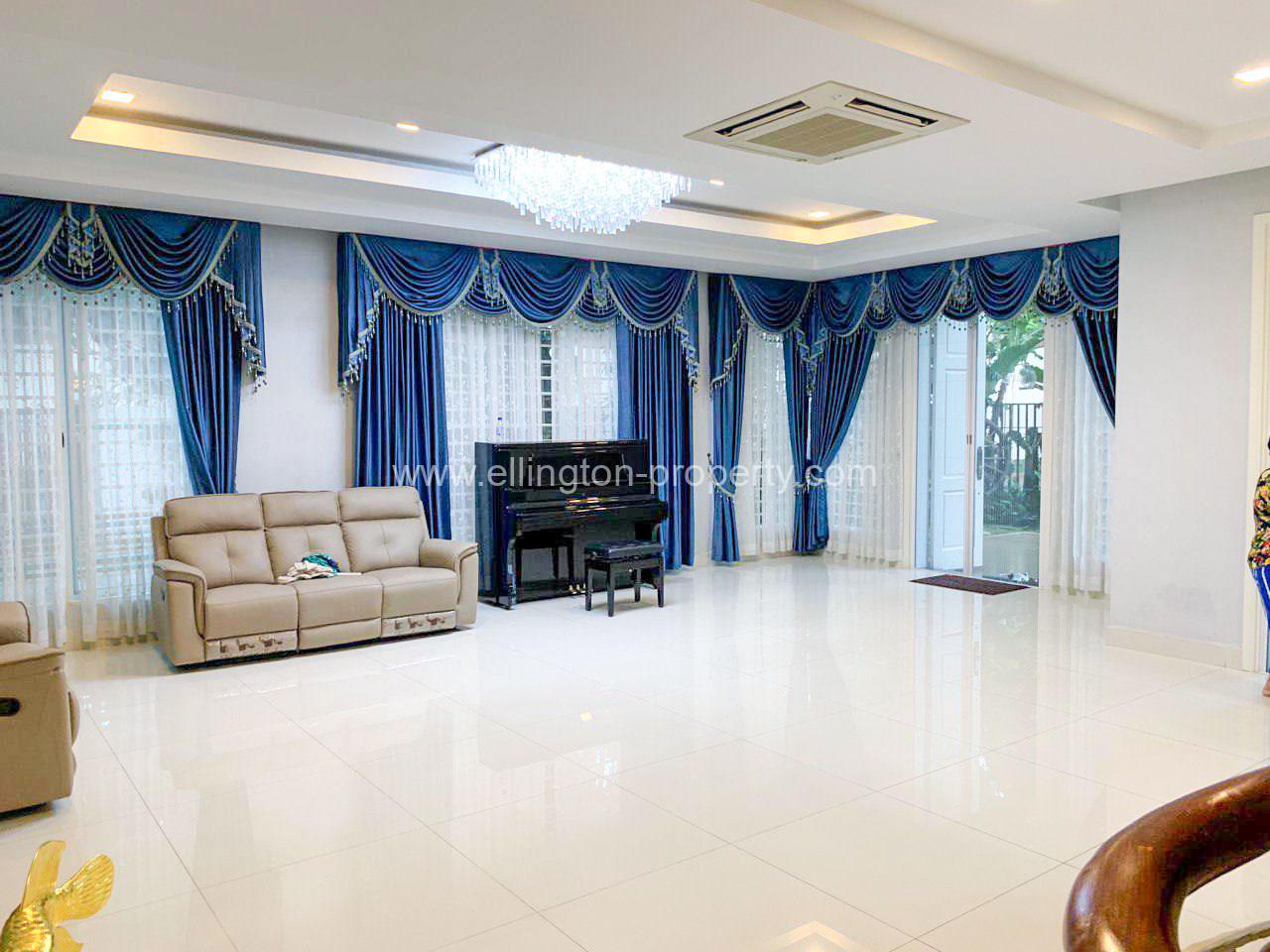 Queen Villa For Rent Borey Peng Houth - Ellington Property