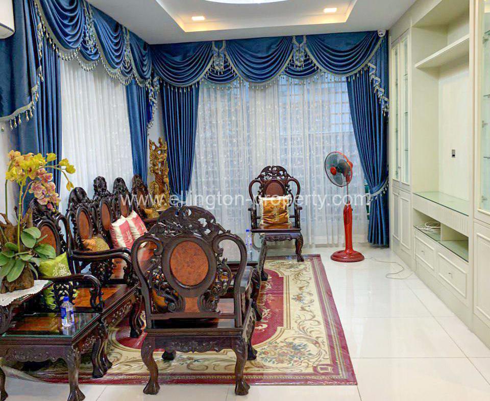 Queen Villa For Rent Borey Peng Houth - Ellington Property