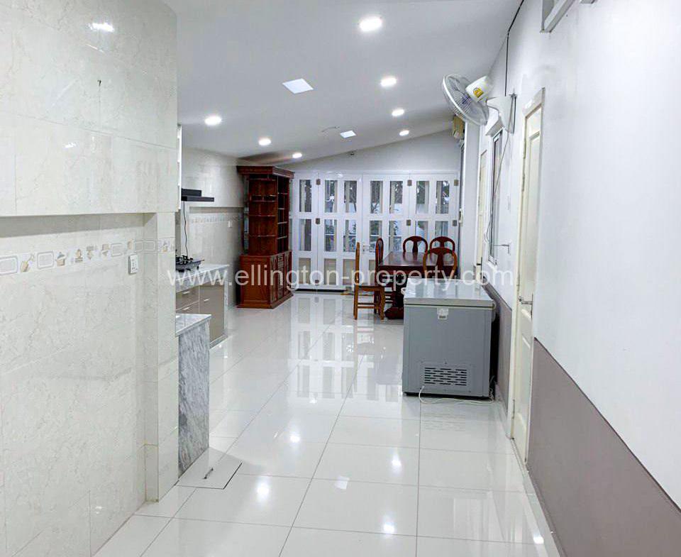 Queen Villa For Rent Borey Peng Houth - Ellington Property