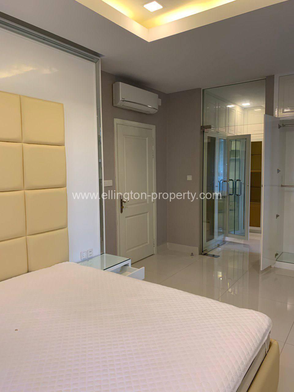 Queen Villa For Rent Borey Peng Houth - Ellington Property