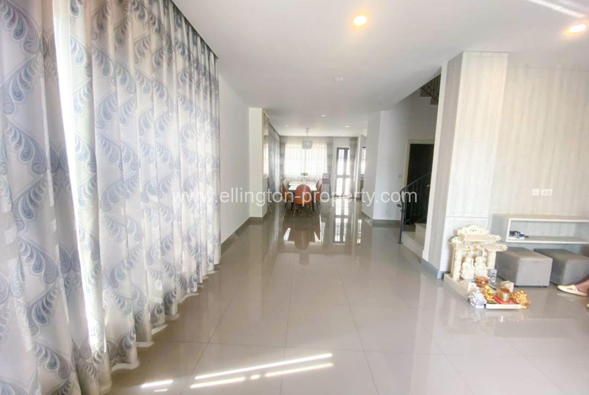 Villa For Rent In Borey Chip Mong - Ellington Property