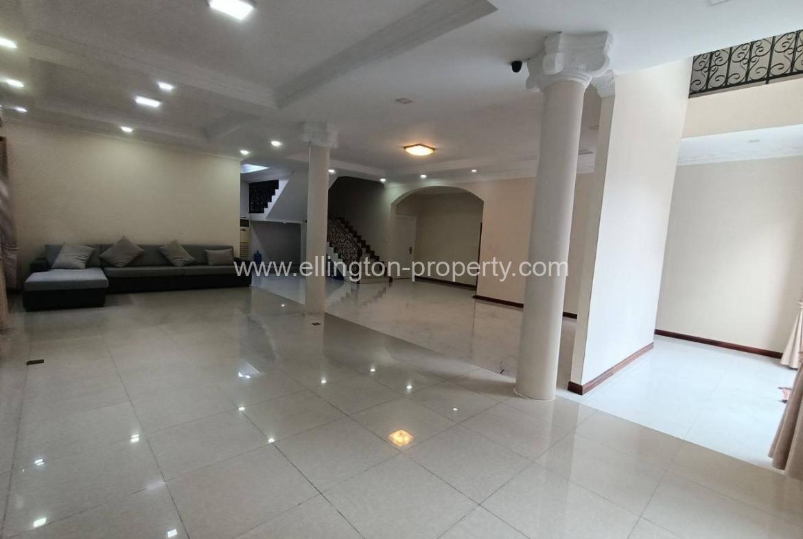 Villa For Rent In Toul Tompong Area - Ellington Property