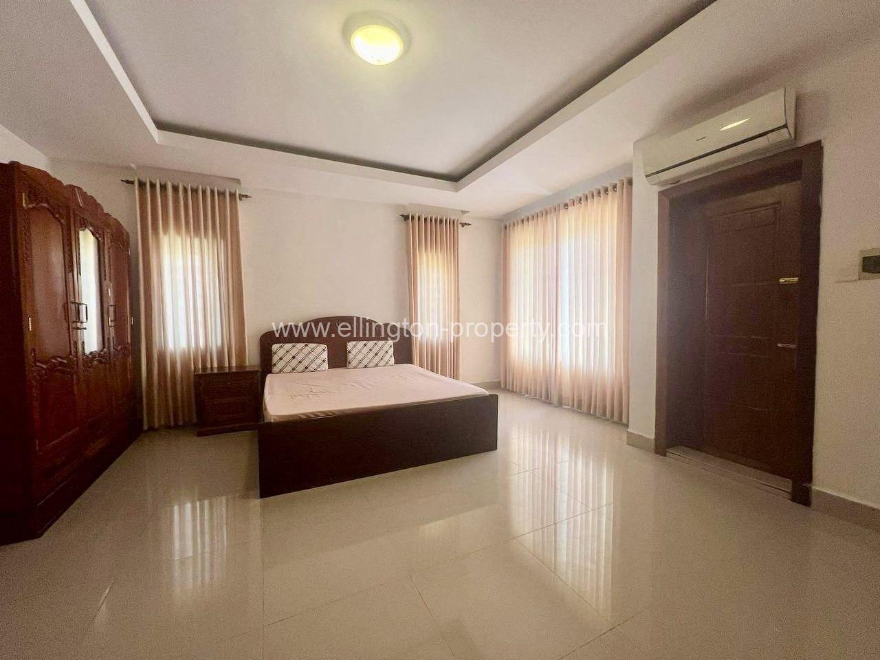 Villa For Rent In Borey Peng Huoth Boerng Snor - Ellington Property