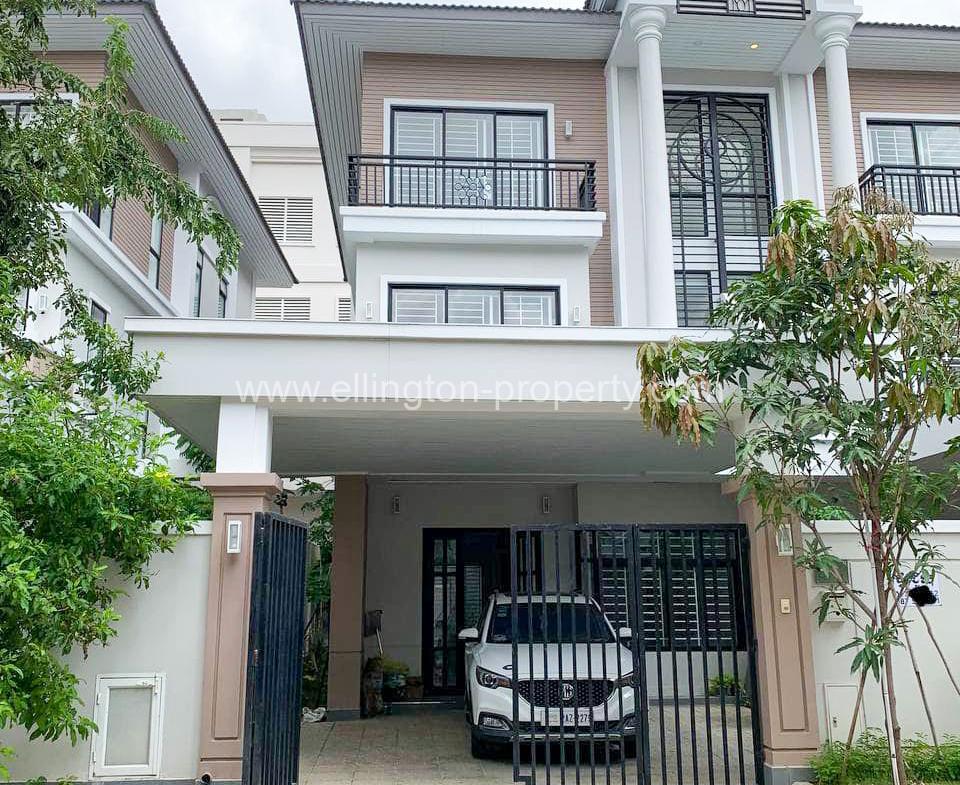 Twin Villa For Rent In Borey Peng Houth - Ellington Property