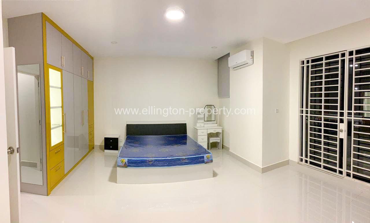 Twin Villa For Rent In Borey Peng Houth - Ellington Property