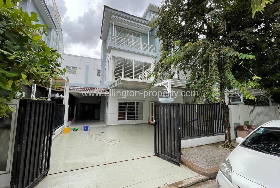 Twin Villa For Rent In Borey Peng Houth - Ellington Property