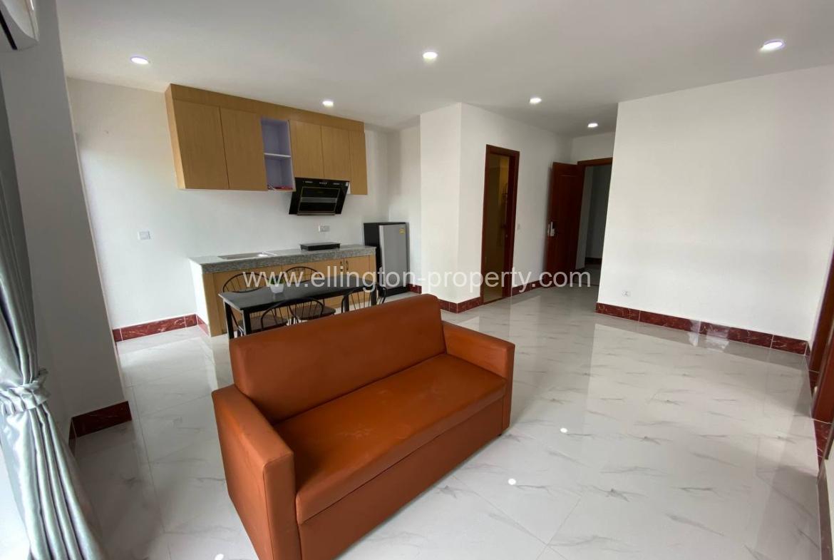 2 Bedrooms Service Apartment In Toul Tompong Area - Ellington Property