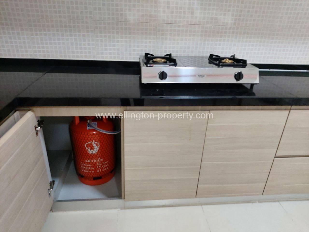 Twin Villa For Rent In Borey Peng Houth - Ellington Property