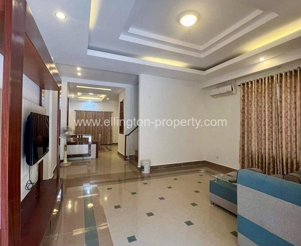 Villa For Rent In Borey Peng Huoth Boerng Snor - Ellington Property