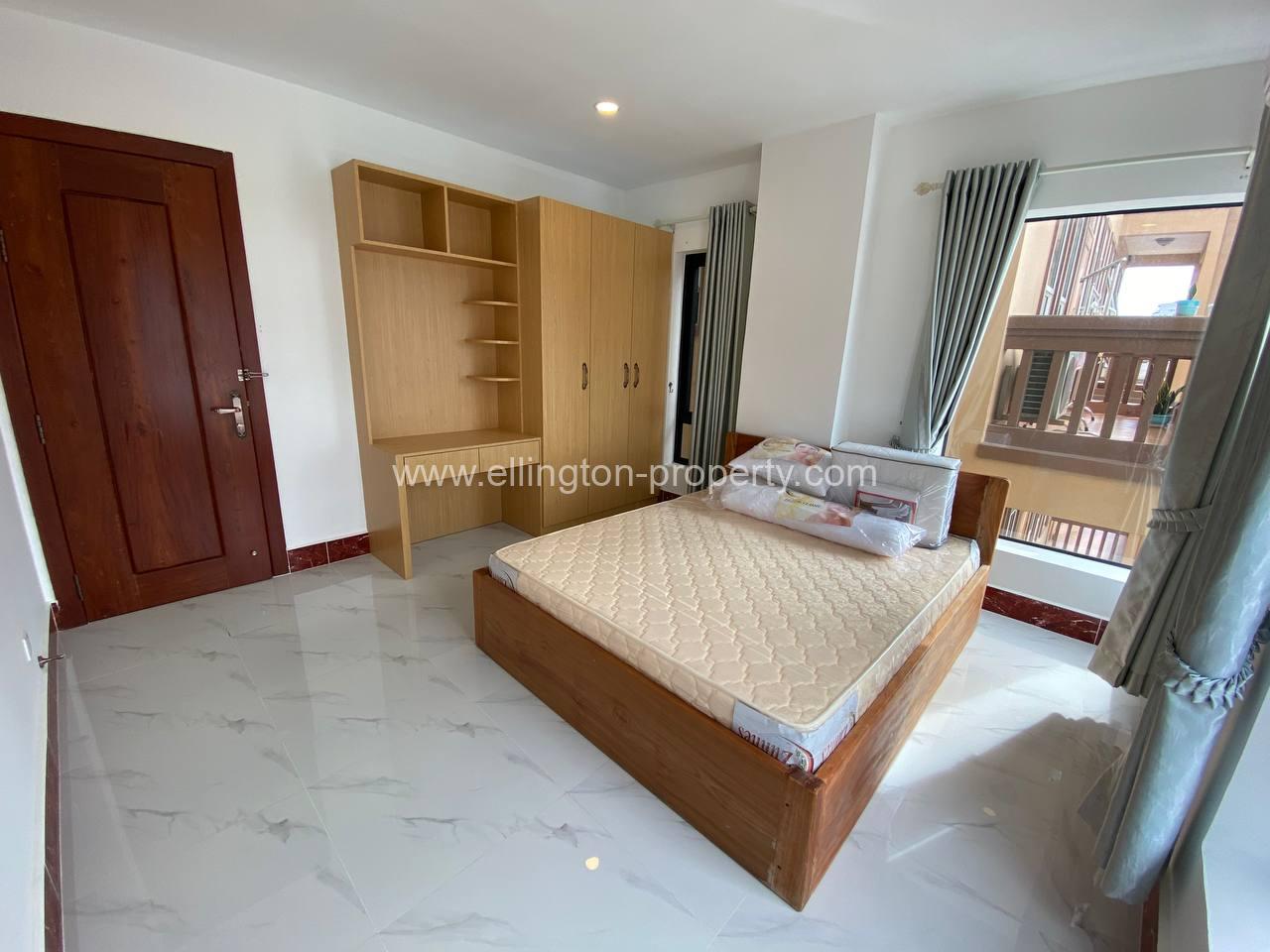 2 Bedrooms Service Apartment In Toul Tompong Area - Ellington Property