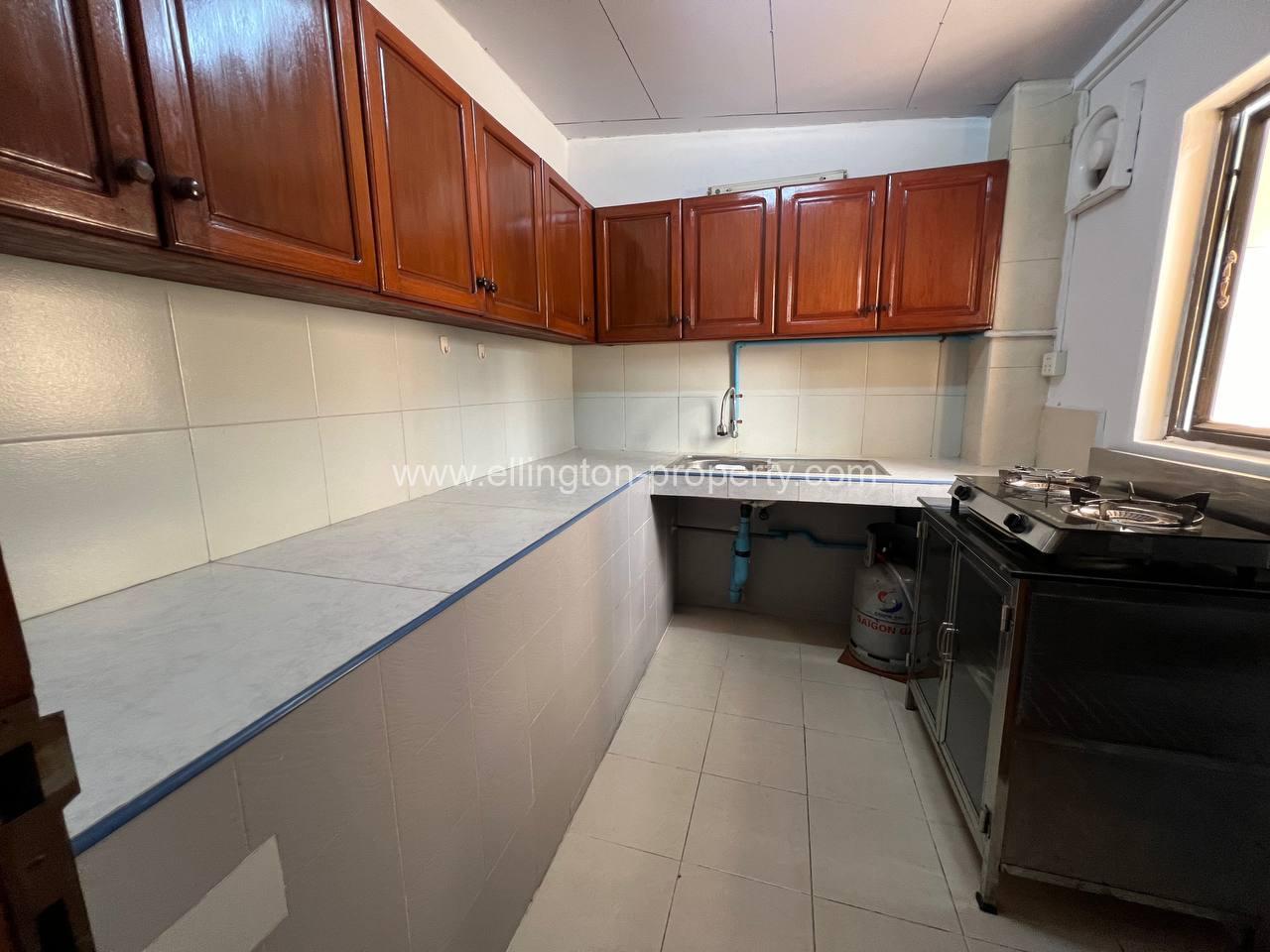 2 Bedrooms Apartment For Rent In Daun Penh Area - Ellington Property