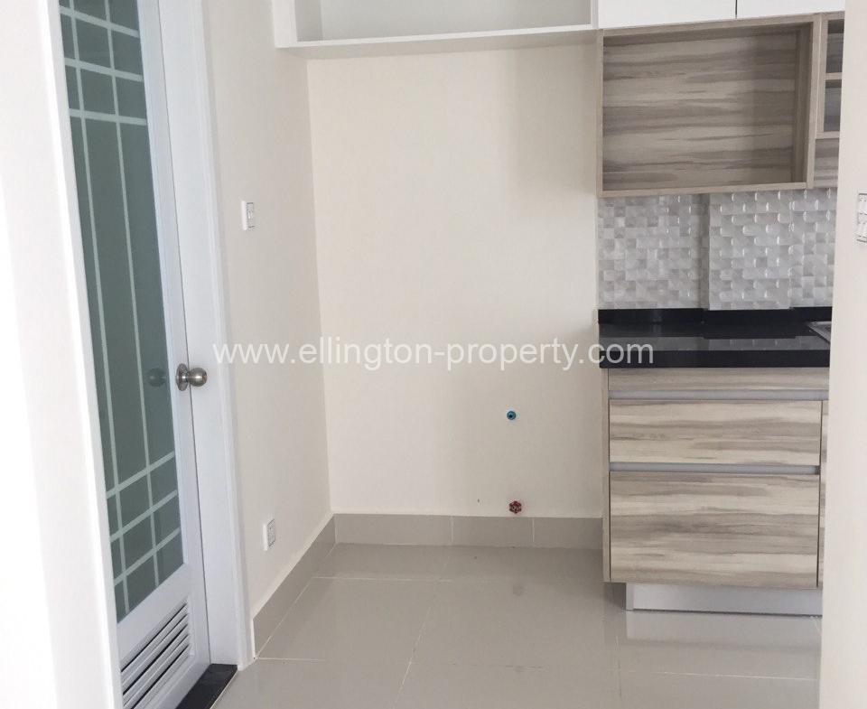 Villa For Rent In Borey Peng Huoth Boeung Snor - Ellington Property