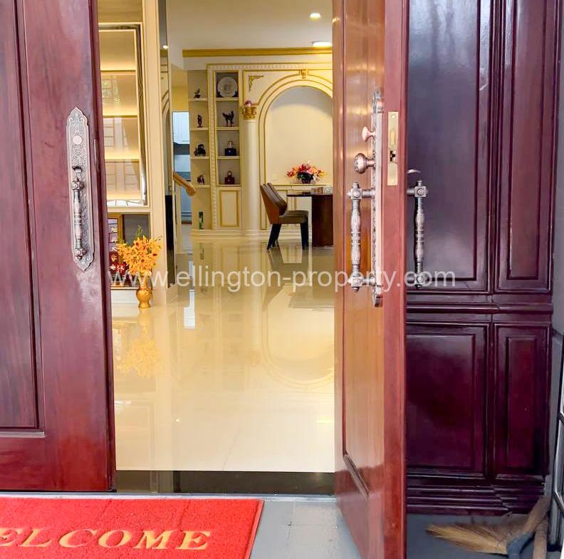 Twin Villa For Rent In Borey Peng Houth - Ellington Property